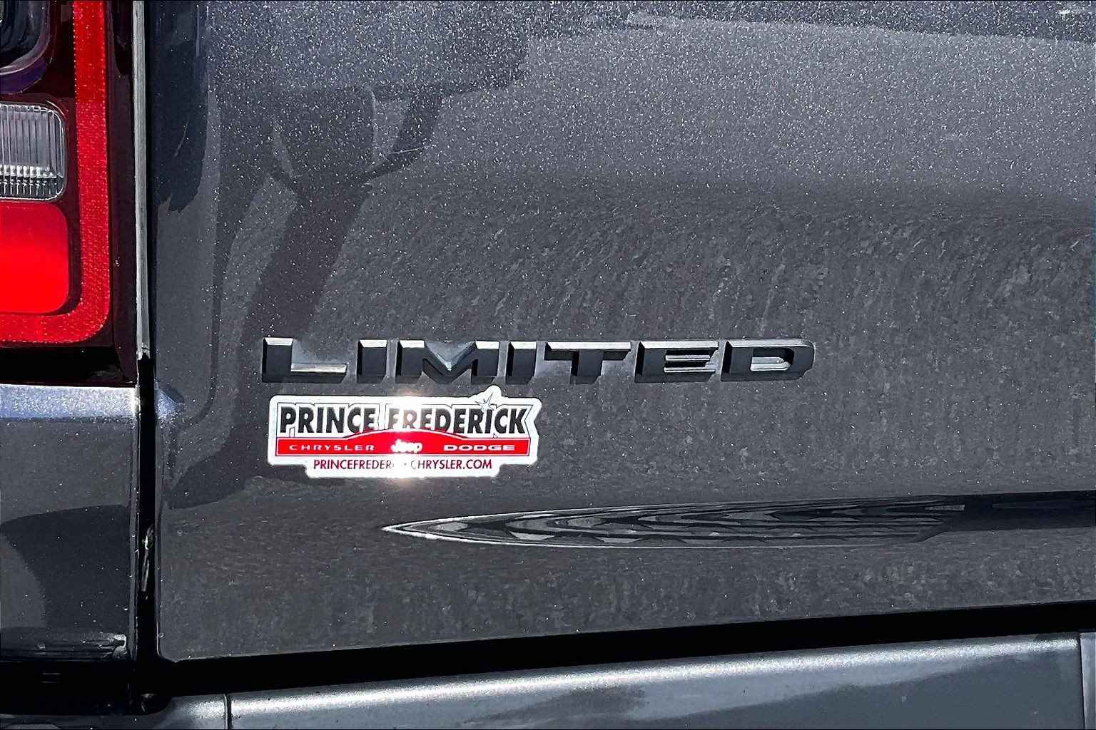 Used 2022 RAM 1500 Limited AWD/4WD image 8