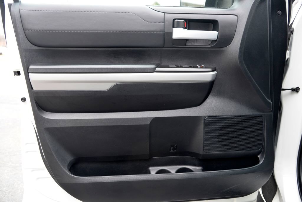 Used 2019 Toyota Tundra Limited image 14