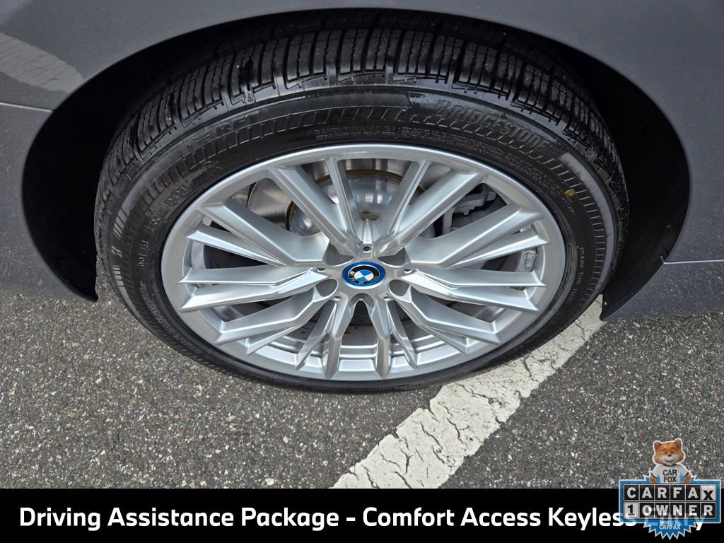 Used 2023 BMW 330e w/ Driving Assistance Package RWD image 13