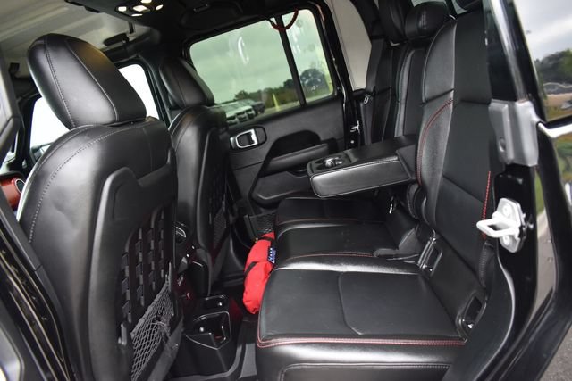 Used 2021 Jeep Gladiator Rubicon w/ Cold Weather Group AWD/4WD image 19