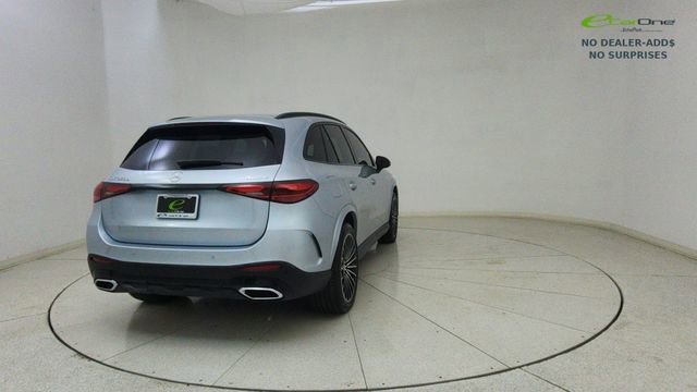 Used 2025 Mercedes-Benz GLC 350e 4MATIC w/ AMG Line image 72