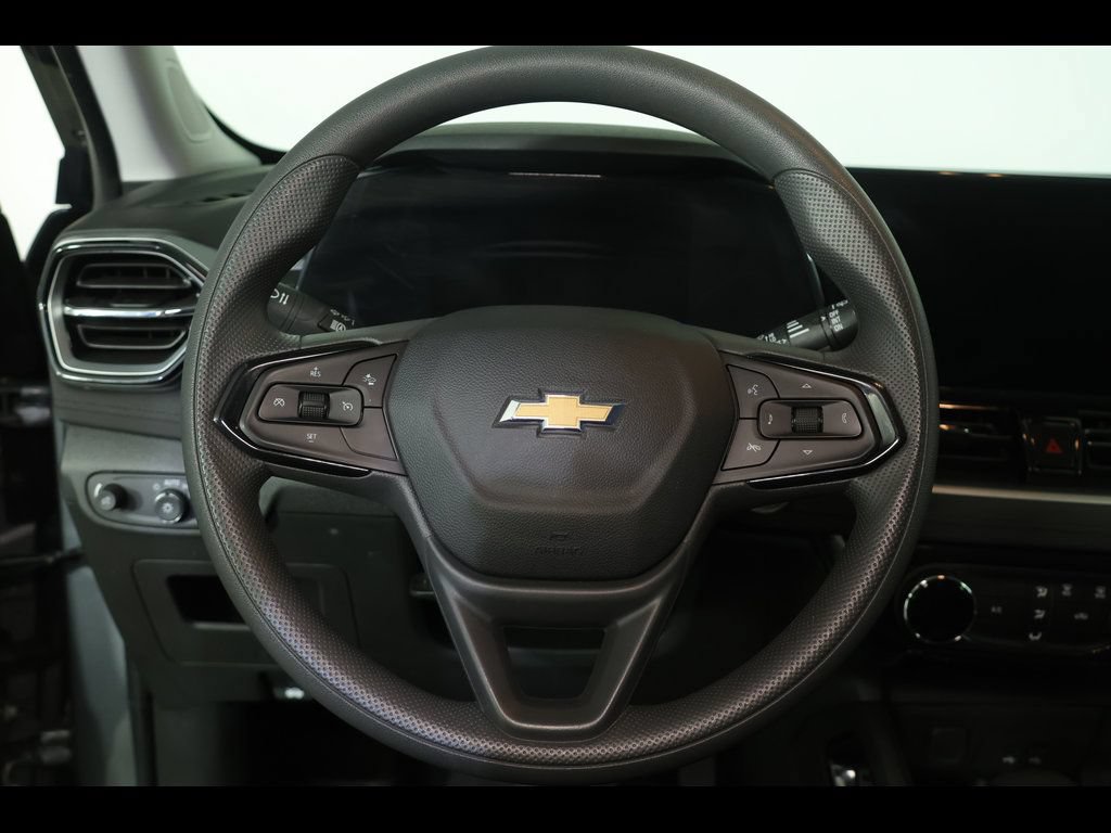 Certified 2024 Chevrolet TrailBlazer LT w/ Driver Confidence Package AWD/4WD image 12