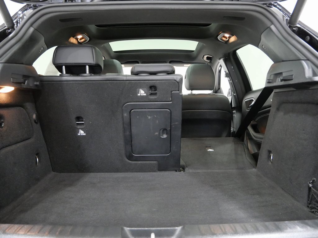 Used 2019 Mercedes-Benz GLA 250 4MATIC image 28