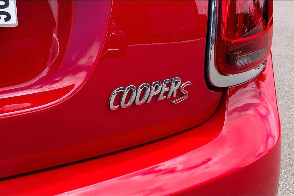 Used 2024 MINI Cooper S FWD image 9
