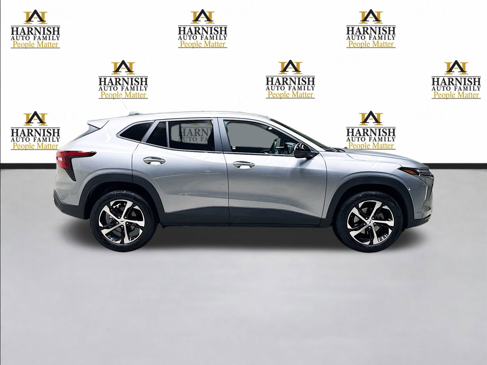 New 2026 Chevrolet Trax RS w/ Driver Confidence Package FWD image 5
