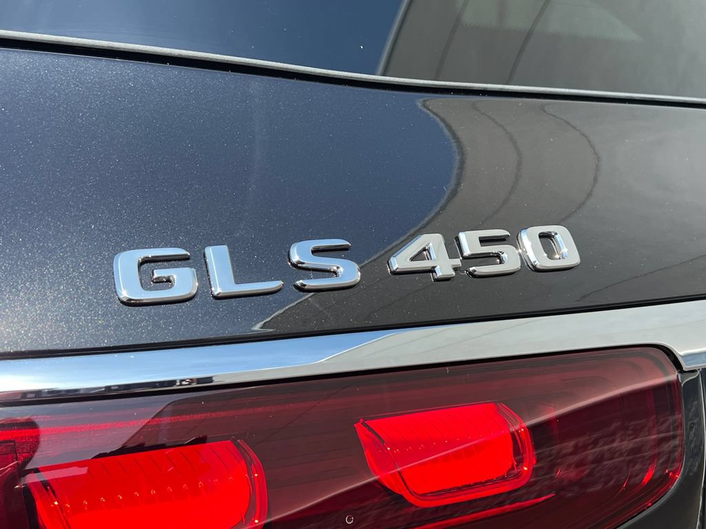 New 2026 Mercedes-Benz GLS 450 4MATIC image 32