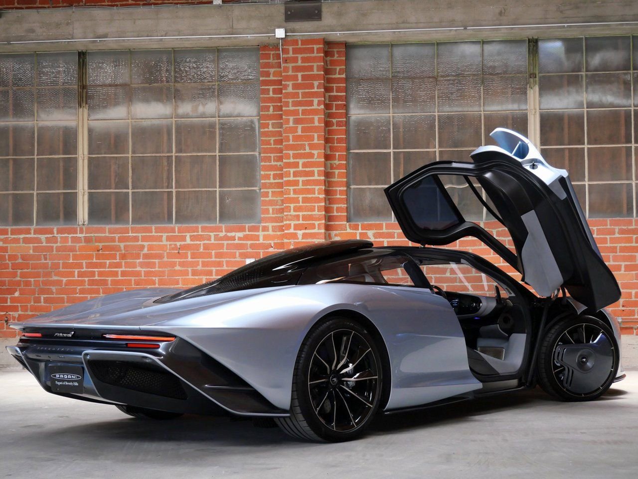 Used 2020 McLaren Speedtail RWD image 40