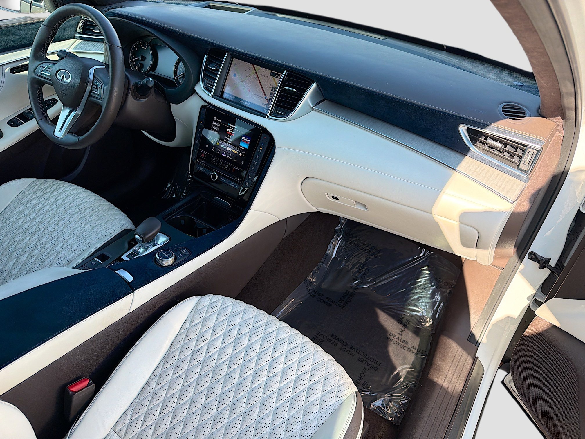 Used 2022 INFINITI QX50 Autograph image 14