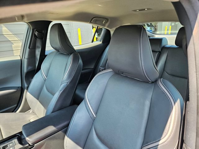 Used 2023 Toyota Prius XLE FWD image 21