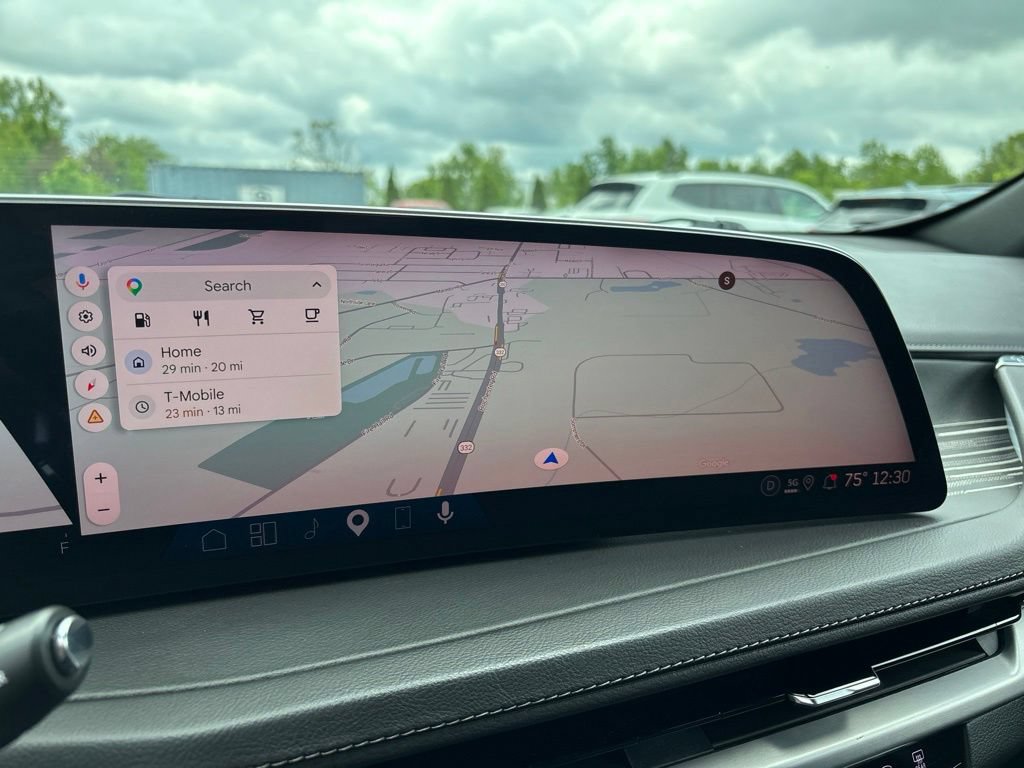 Used 2024 Cadillac XT4 Premium Luxury AWD/4WD image 33