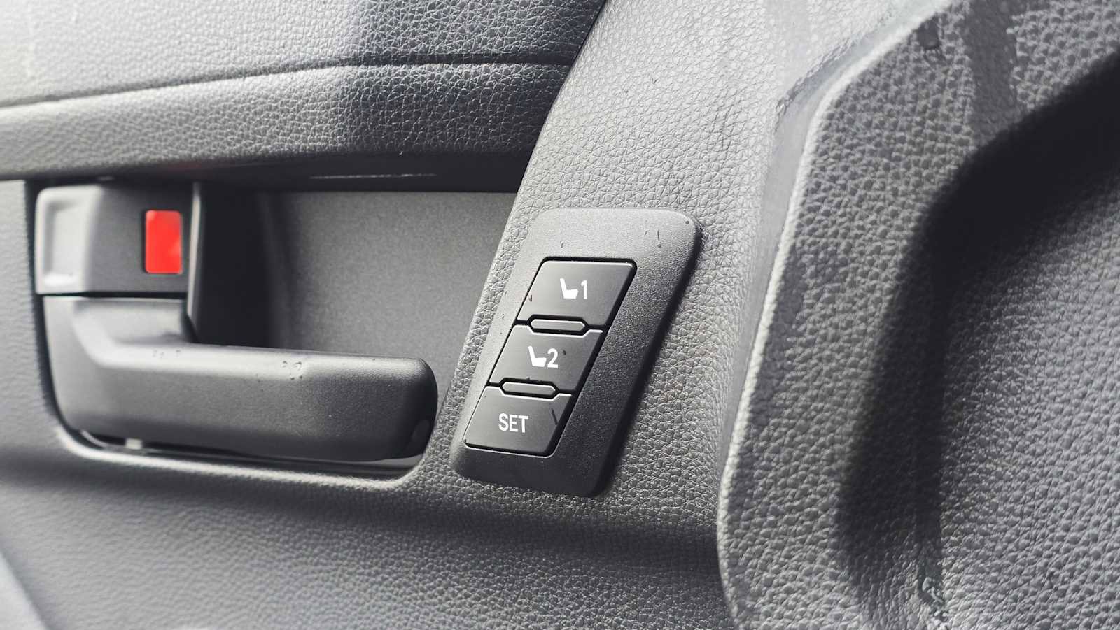 Certified 2025 Toyota 4Runner TRD Off-Road Premium image 22