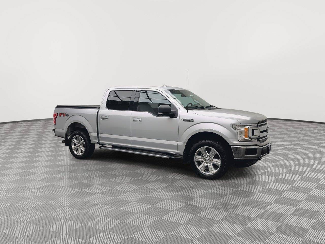 Certified 2018 Ford F150 XLT w/ Equipment Group 302A Luxury AWD/4WD image 43