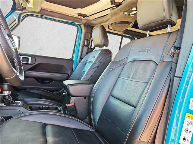 Used 2019 Jeep Wrangler Unlimited Sahara w/ Quick Order Package 24M Moab AWD/4WD image 16