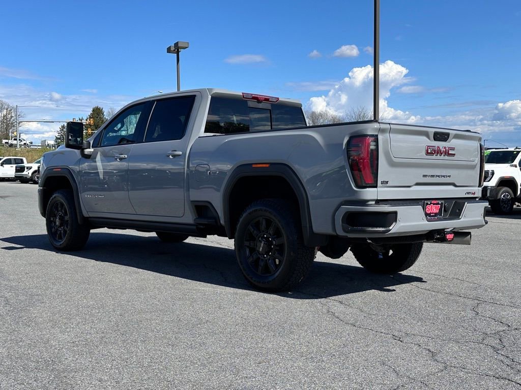 Used 2024 GMC Sierra 2500 AT4 w/ AT4 Premium Plus Package AWD/4WD image 7