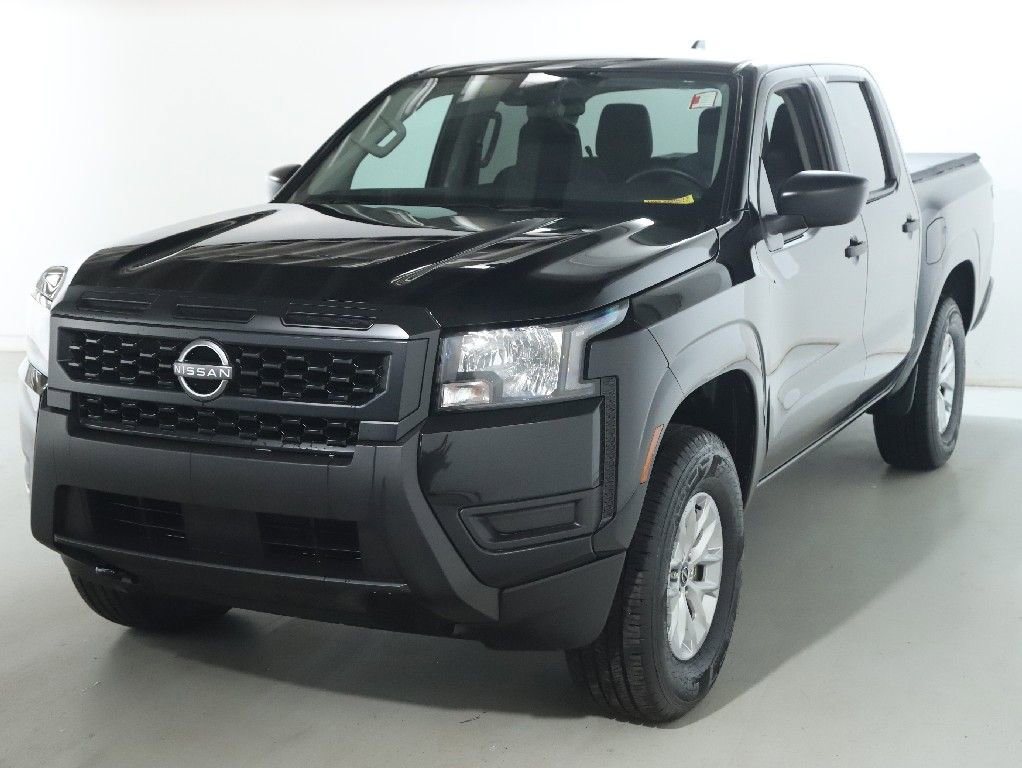 Certified 2025 Nissan Frontier S image 4