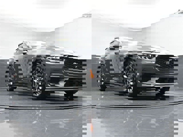 Used 2024 Ford Mustang Premium image 24