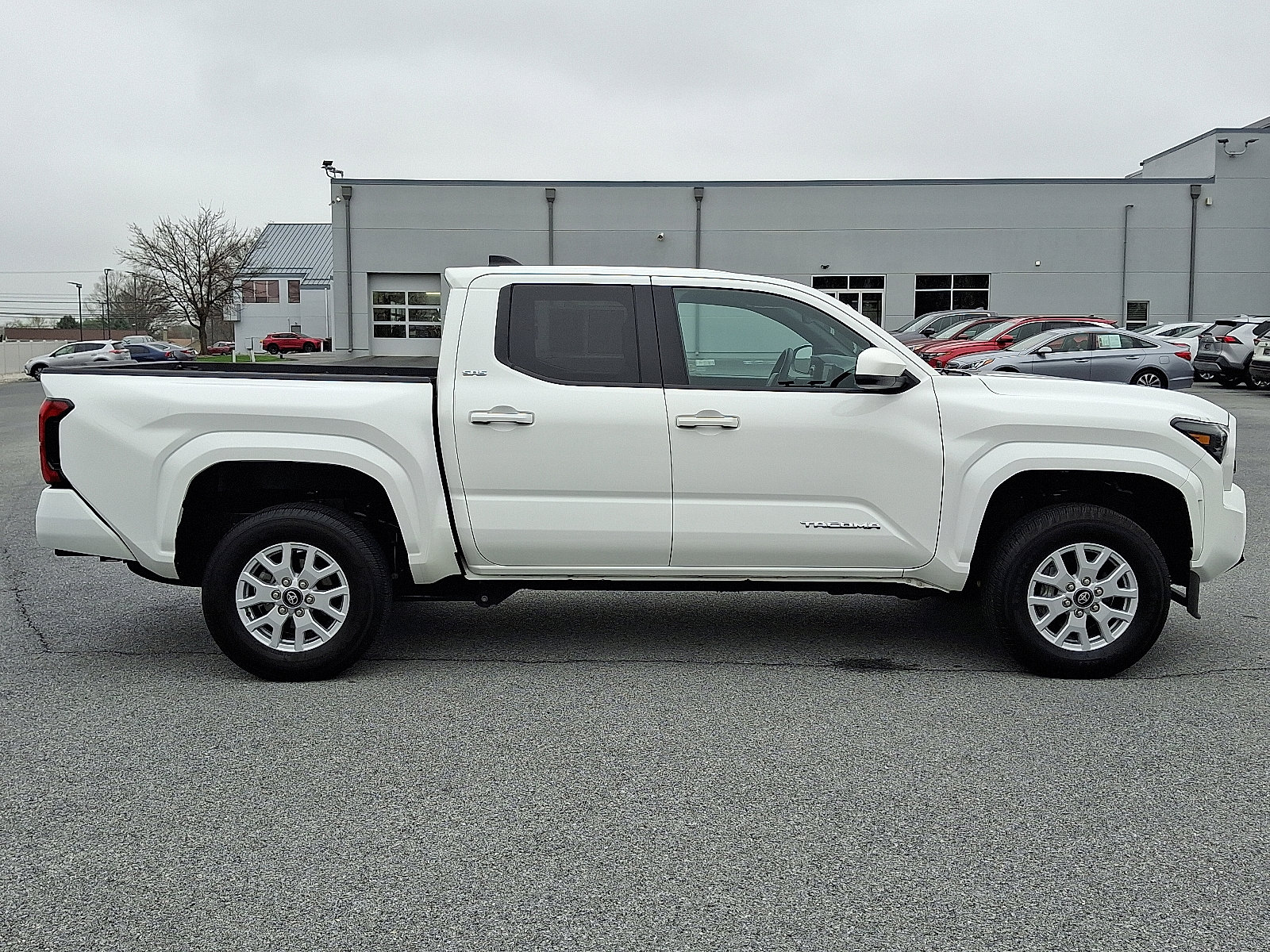 Certified 2024 Toyota Tacoma SR5 image 8