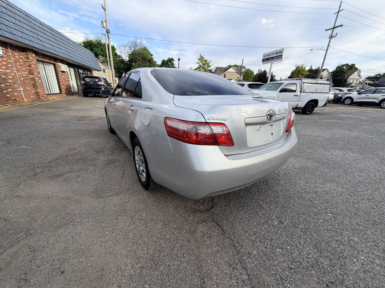Used 2009 Toyota Camry LE FWD image 41