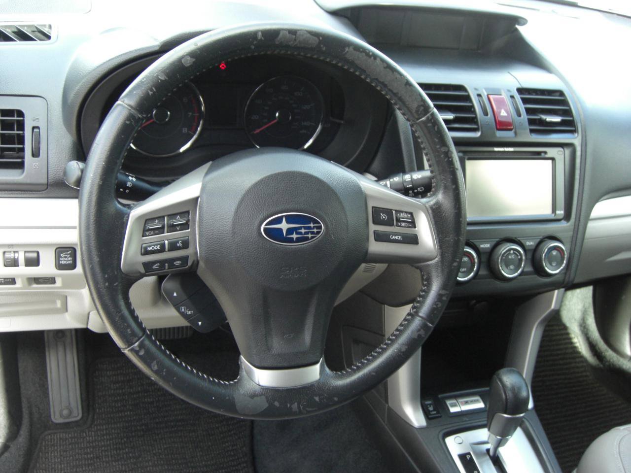 Used 2014 Subaru Forester 2.5i Touring w/ Popular Package #2 image 11