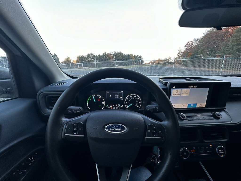 Used 2022 Ford Maverick XL image 10