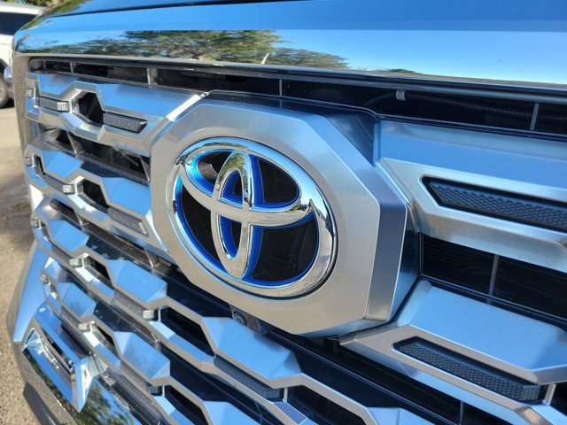 Used 2023 Toyota Tundra 1794 Edition image 11