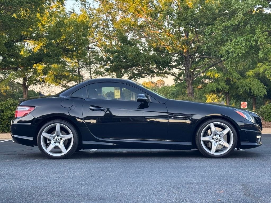 Used 2014 Mercedes-Benz SLK 250 image 2