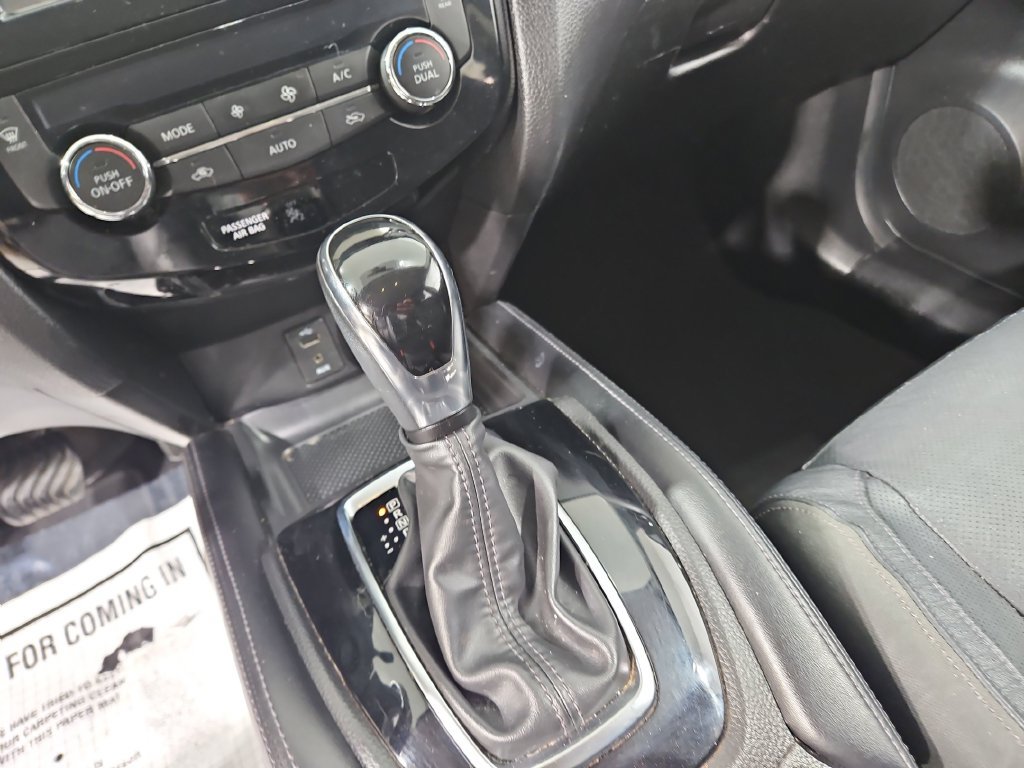 Used 2018 Nissan Rogue Sport SL FWD image 24