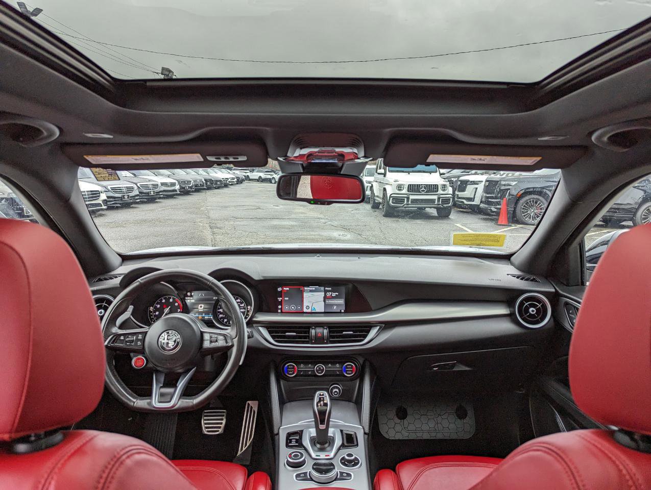 Used 2022 Alfa Romeo Stelvio Veloce image 39