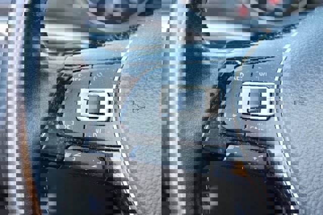 Used 2018 Volkswagen Passat 3.6 image 12