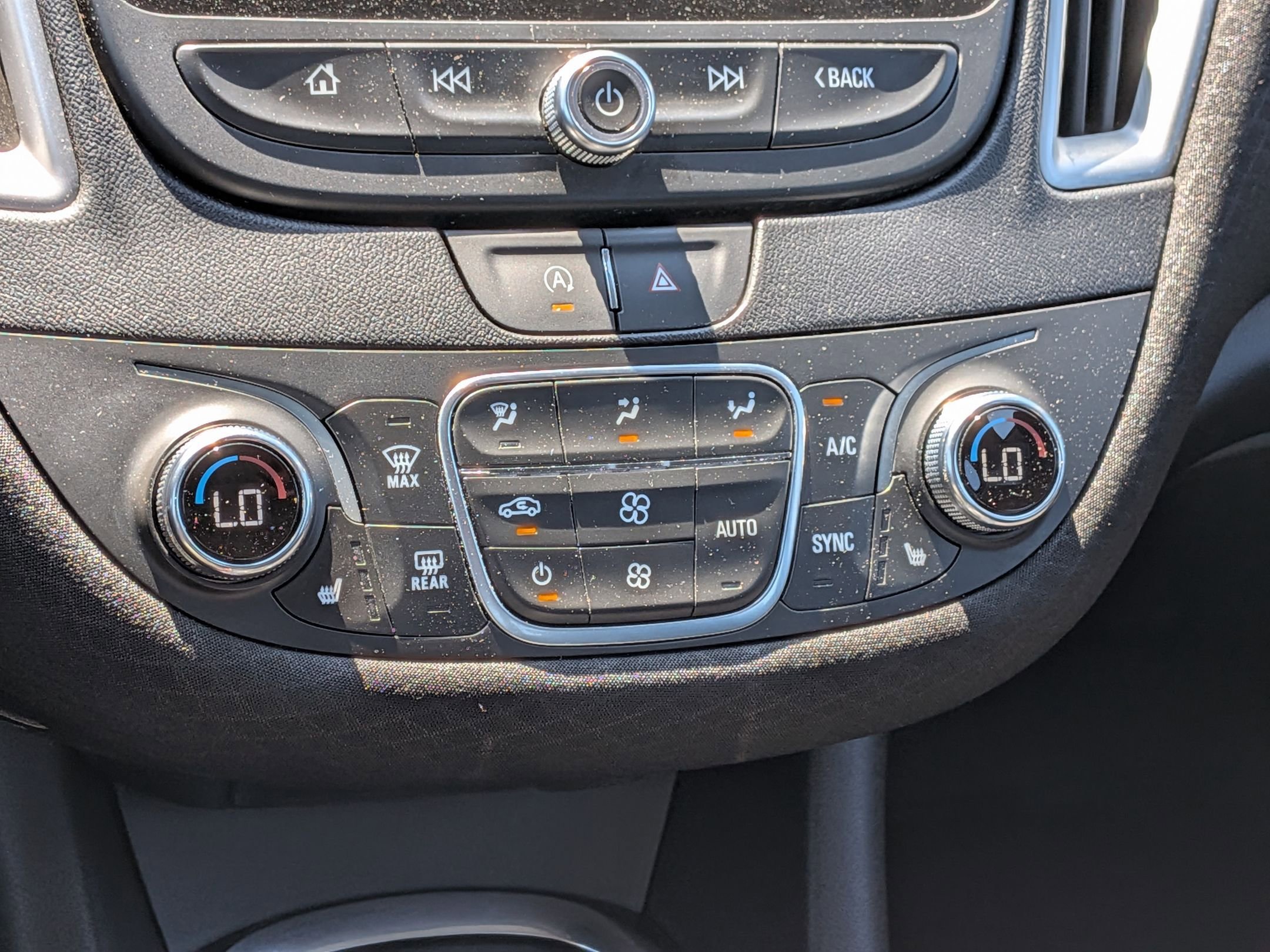 Used 2024 Chevrolet Malibu LT FWD image 24