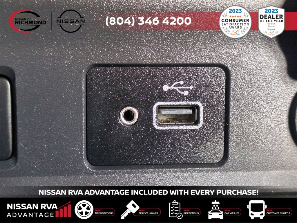 Used 2025 Nissan Sentra S image 21