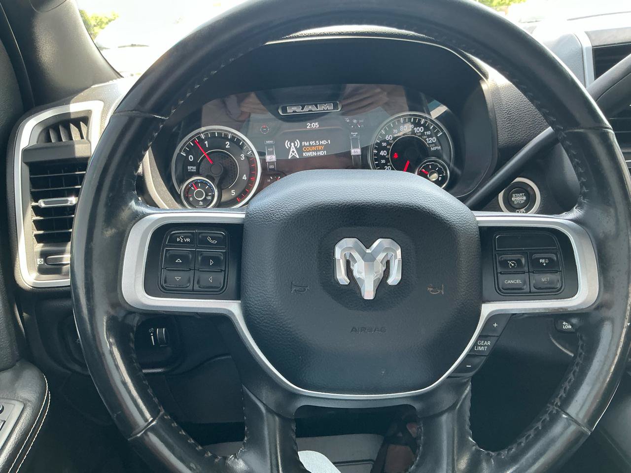 Used 2022 RAM 2500 Big Horn w/ Level C Equiment Group AWD/4WD image 30