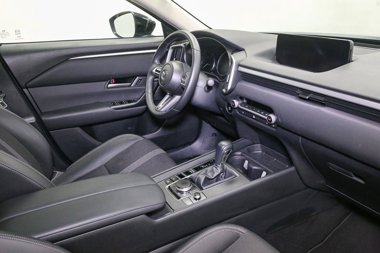 Used 2026 MAZDA CX-50 AWD 2.5 S w/ Preferred Pkg image 19