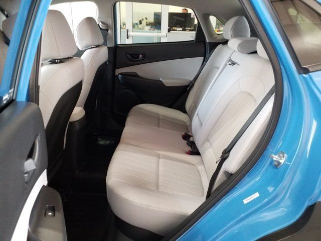 Used 2022 Hyundai Kona SEL AWD/4WD image 13