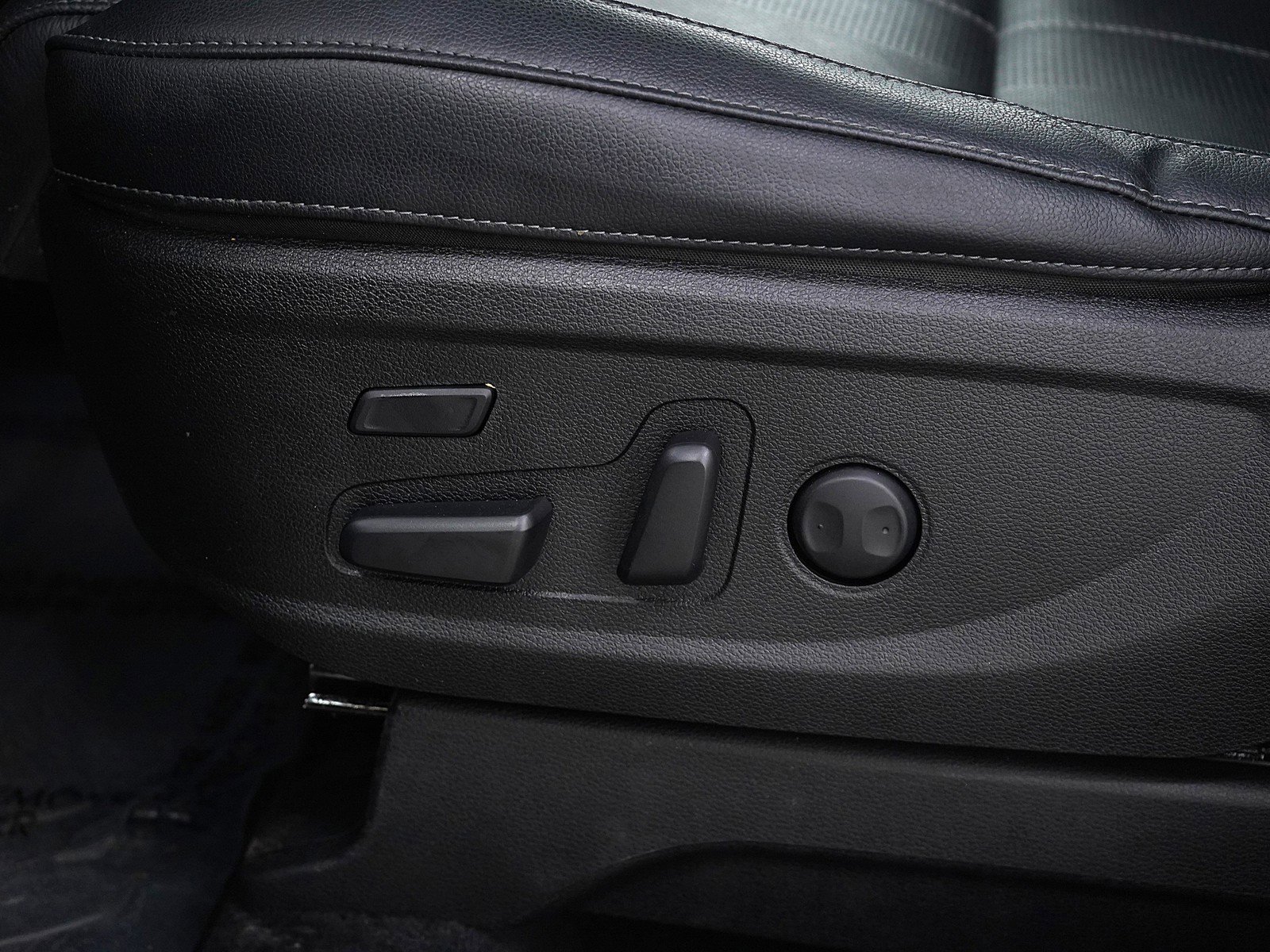 Used 2022 Kia Telluride SX image 28