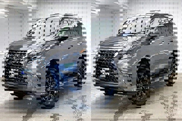 Used 2023 Lexus GX 460 Premium image 2