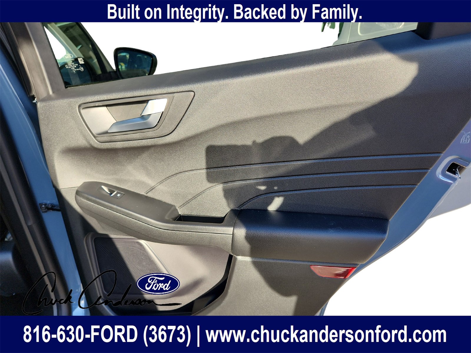 New 2026 Ford Escape ST-Line image 25