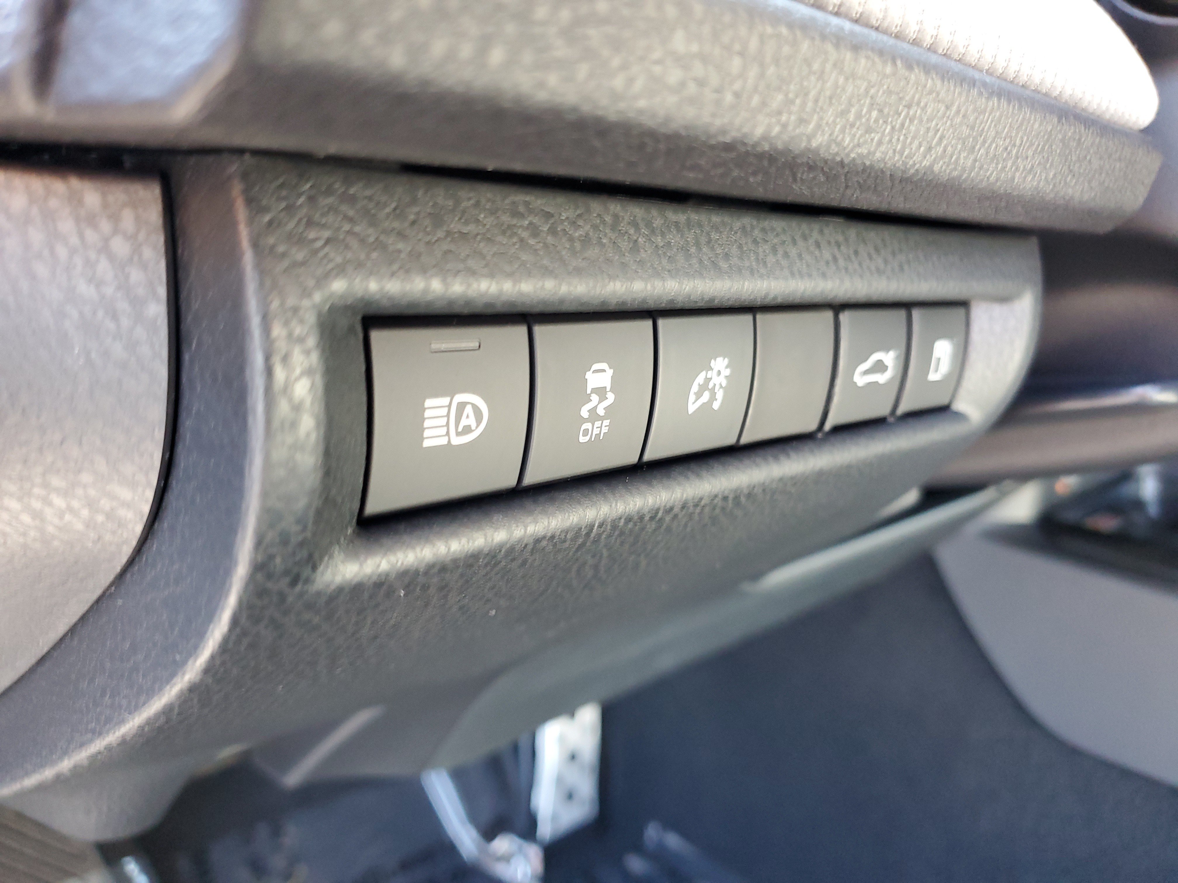 New 2027 Toyota Camry SE w/ Convenience Package FWD image 22