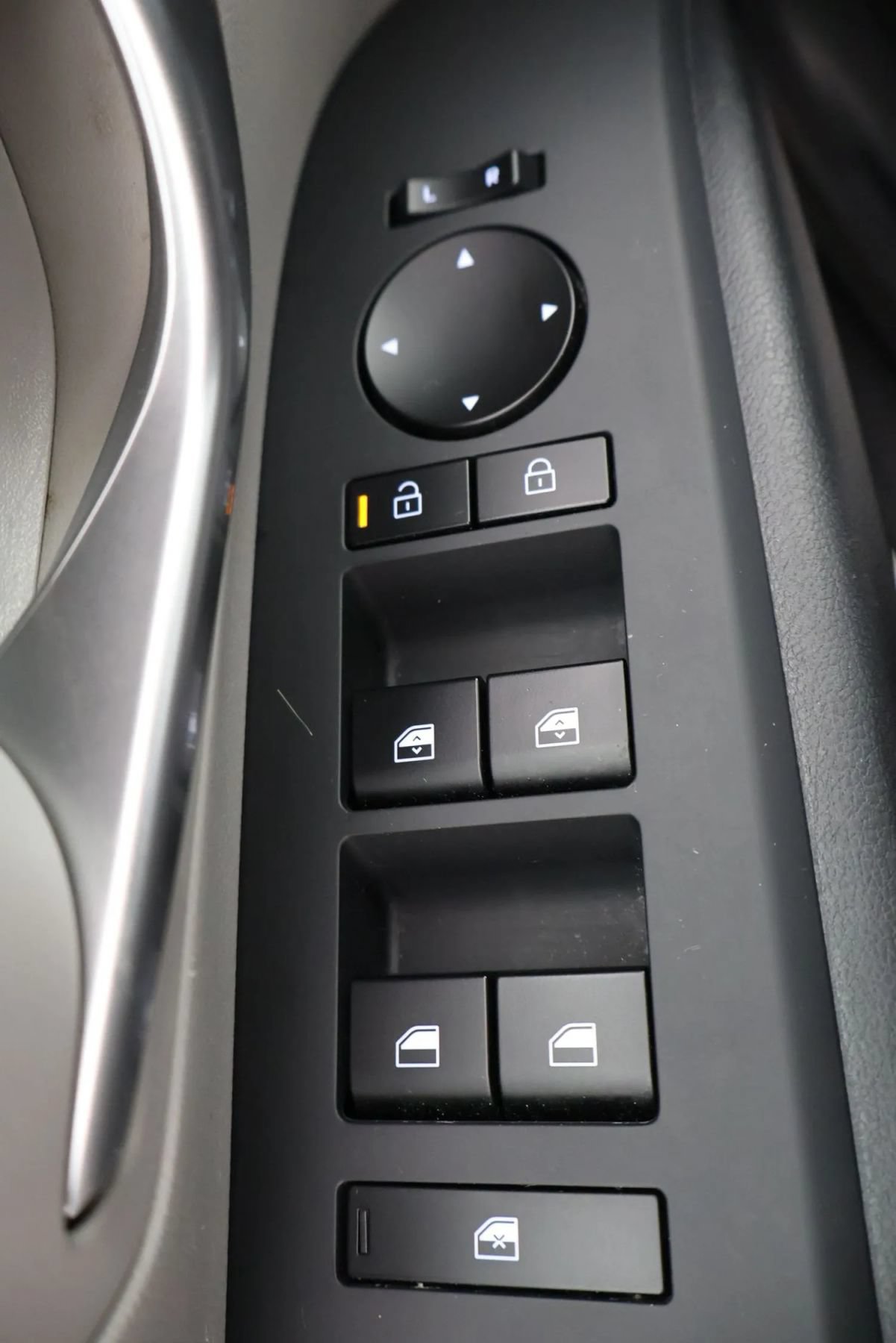 Used 2025 Hyundai Tucson SEL FWD image 18