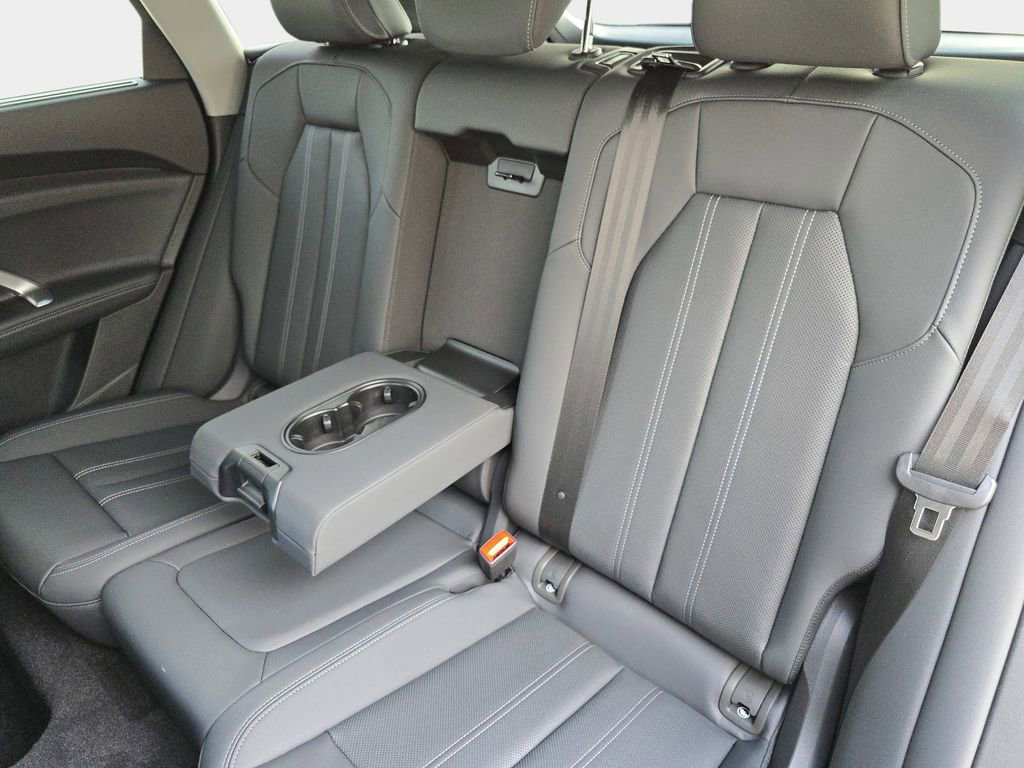 New 2026 Audi Q5 Premium Plus image 14