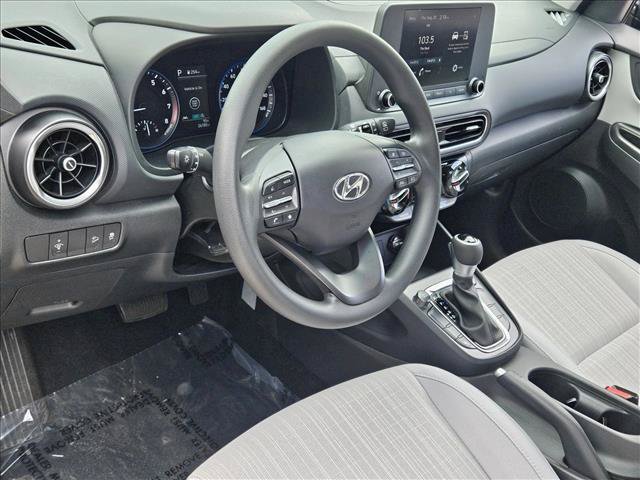 Used 2023 Hyundai Kona SEL FWD image 10