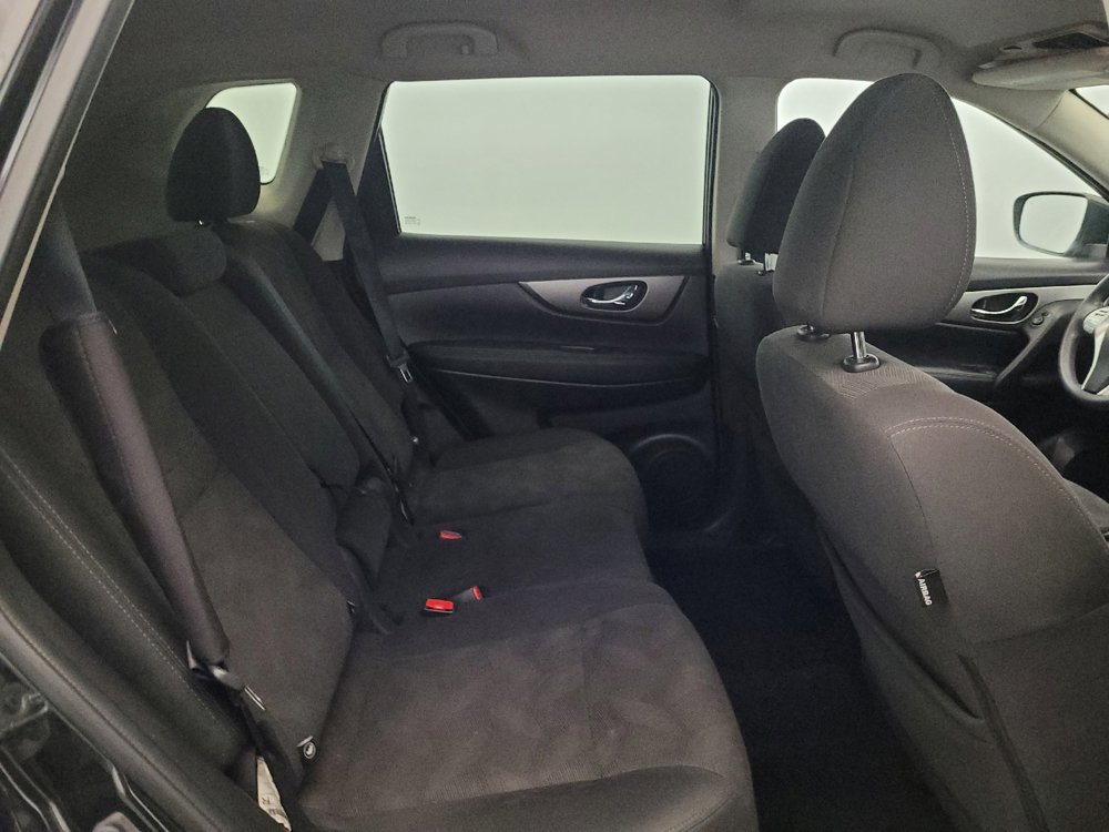 Used 2016 Nissan Rogue SV w/ SV Premium Package AWD/4WD image 19