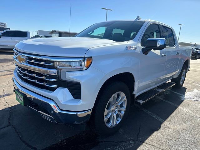 Used 2024 Chevrolet Silverado 1500 LTZ image 3