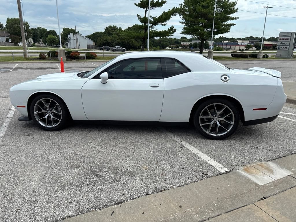Used 2022 Dodge Challenger GT RWD image 20