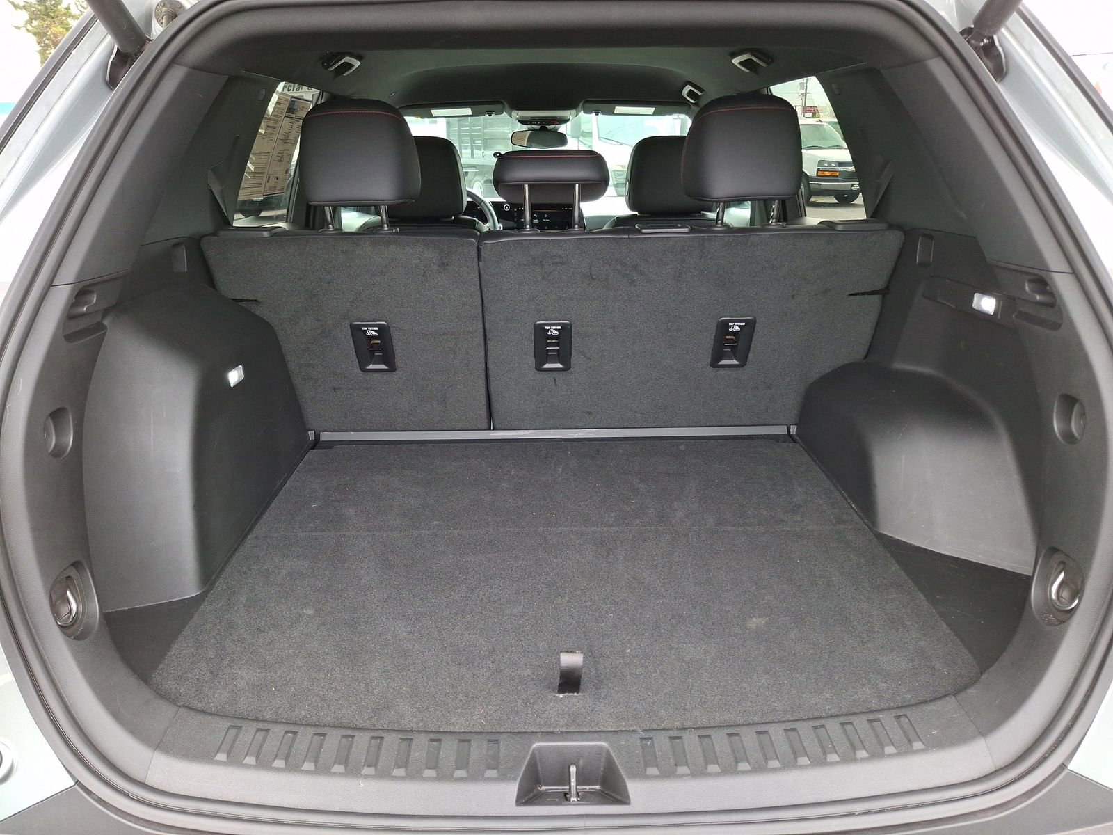 Used 2025 Chevrolet Equinox RS w/ Convenience Package III image 22