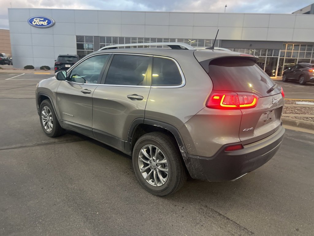 Used 2021 Jeep Cherokee Latitude Lux w/ Comfort/Convenience Group image 11