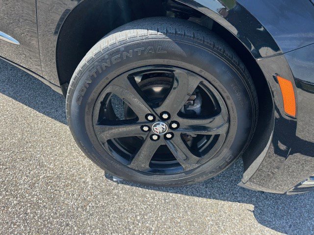 Used 2023 Buick Enclave Essence w/ Experience Buick Package image 41