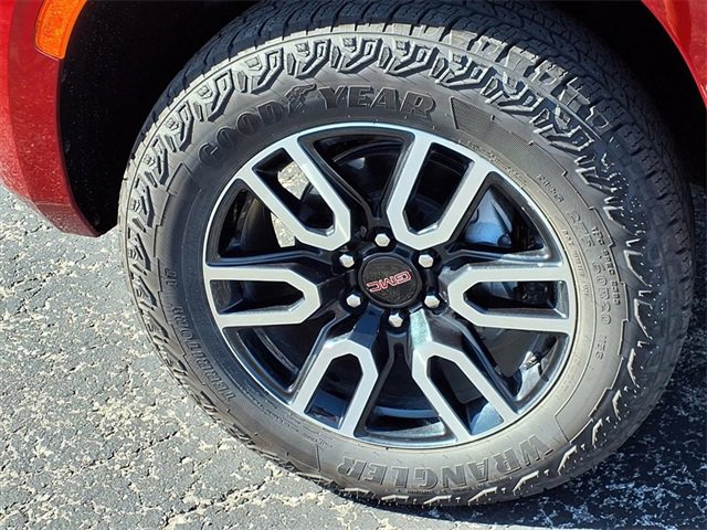 Used 2024 GMC Yukon AT4 w/ AT4 Premium Package image 83