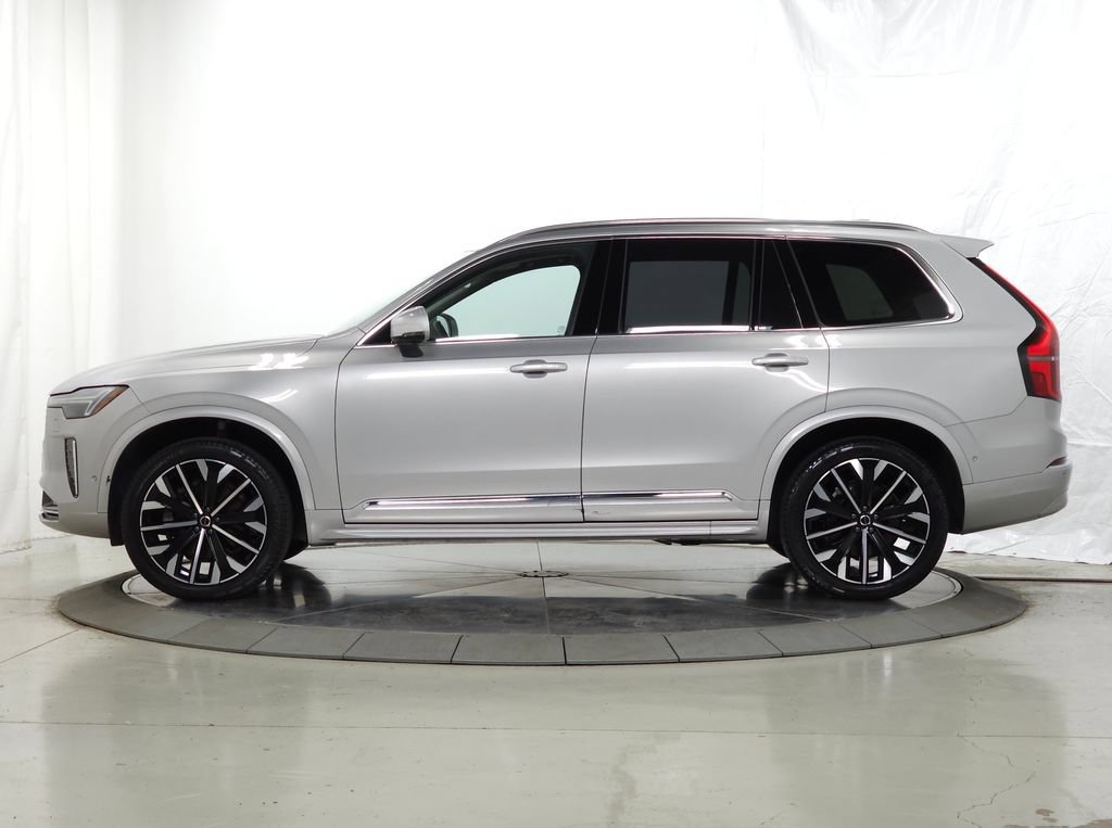 Certified 2025 Volvo XC90 B5 Plus AWD/4WD image 6