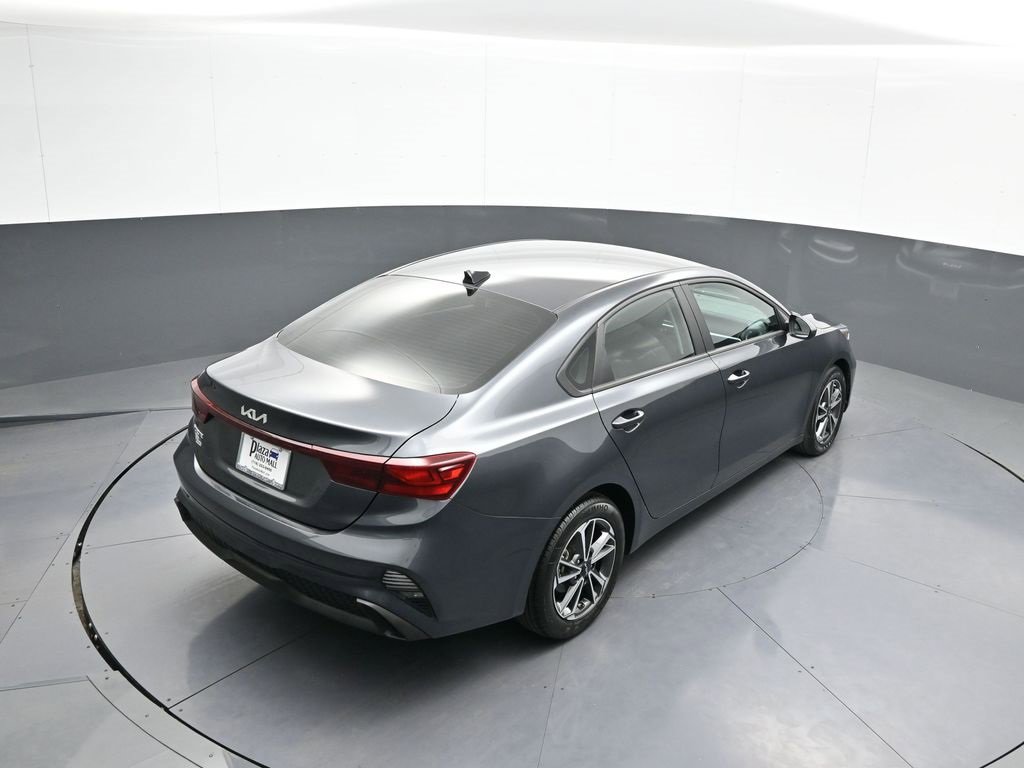 Certified 2022 Kia Forte LXS image 35